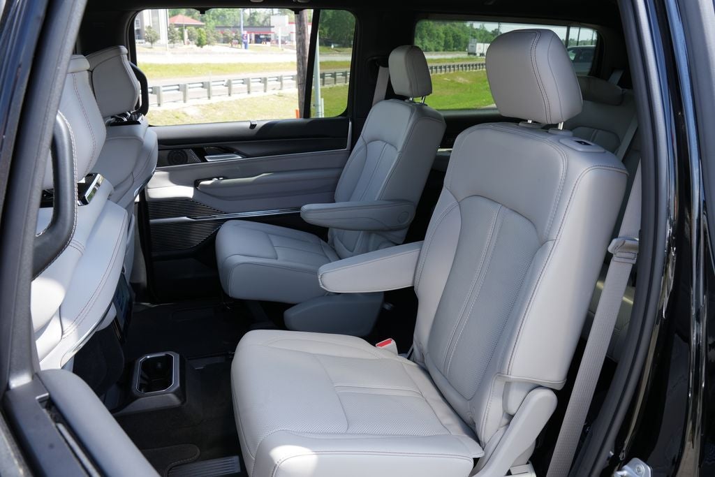 2026 Jeep Grand Wagoneer GRAND WAGONEER SUMMIT OBSIDIAN 4X4