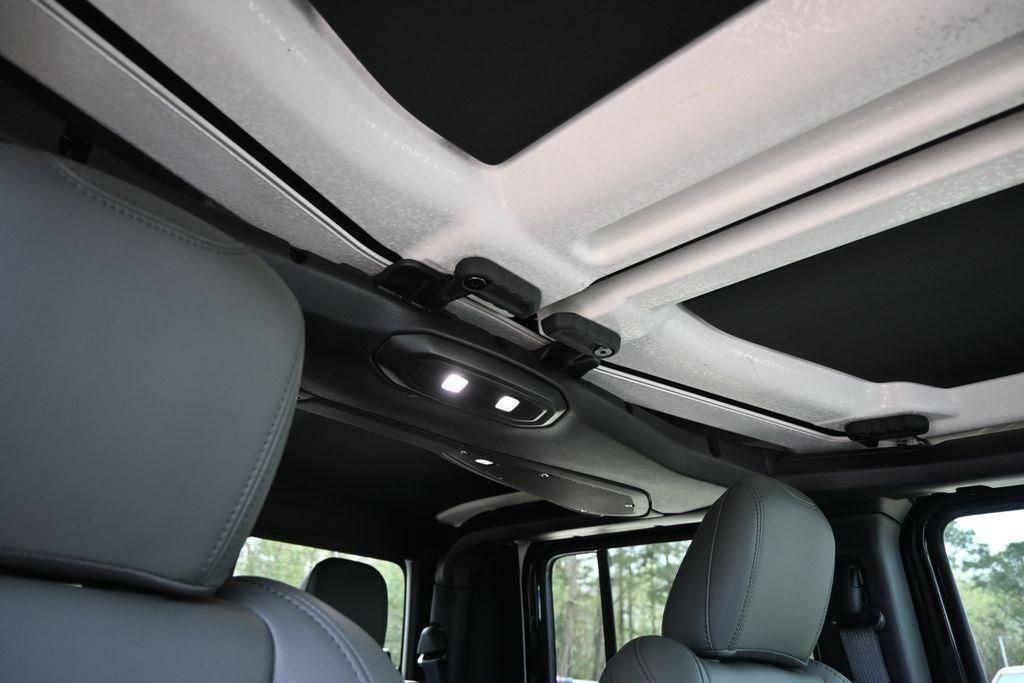2026 Jeep Gladiator GLADIATOR MOJAVE X 4X4