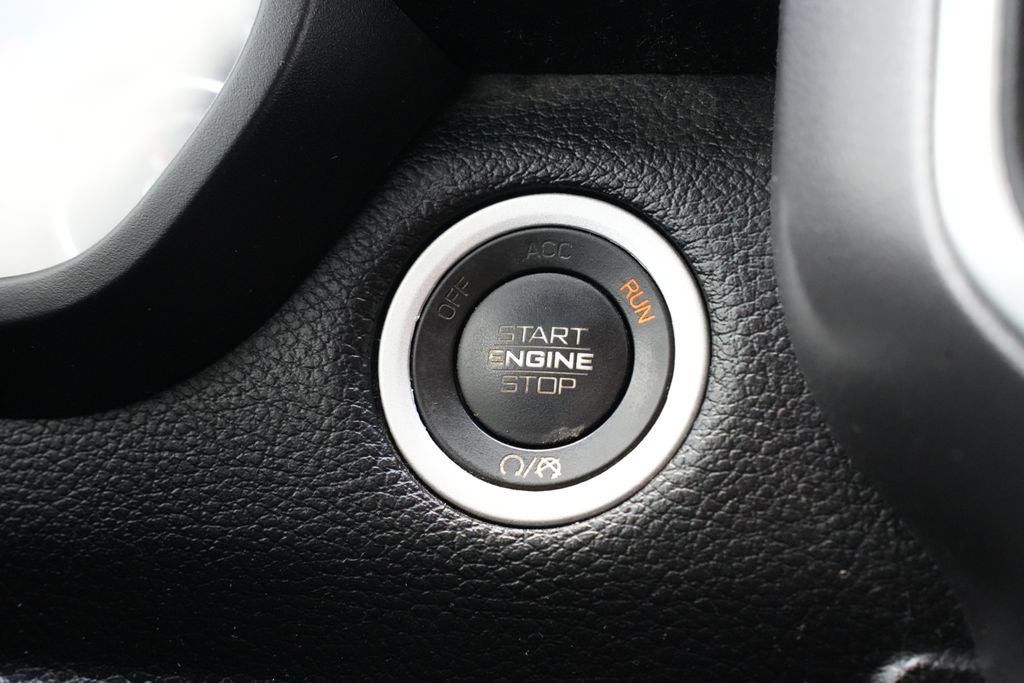 2022 RAM 1500 Lone Star Crew Cab 4x2 5'7' Box