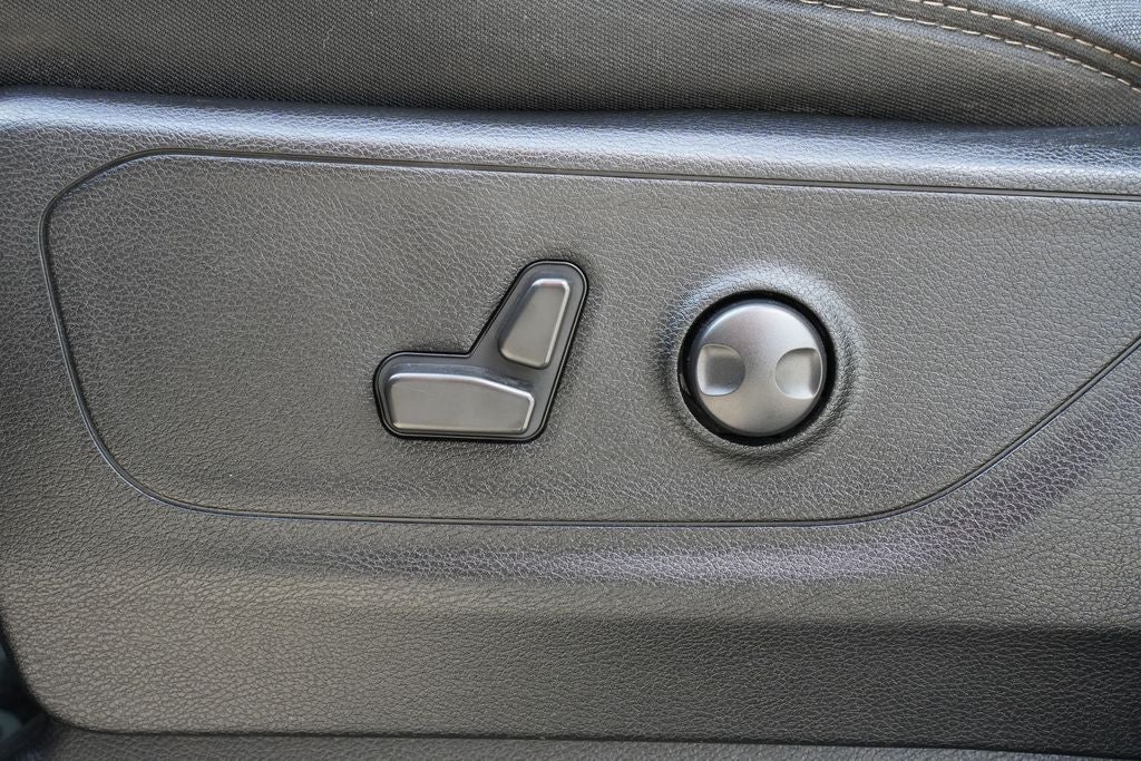 2022 RAM 1500 Lone Star Crew Cab 4x2 5'7' Box
