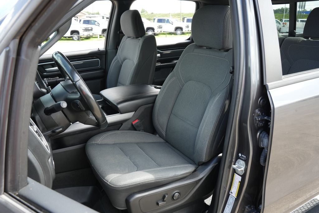 2022 RAM 1500 Lone Star Crew Cab 4x2 5'7' Box