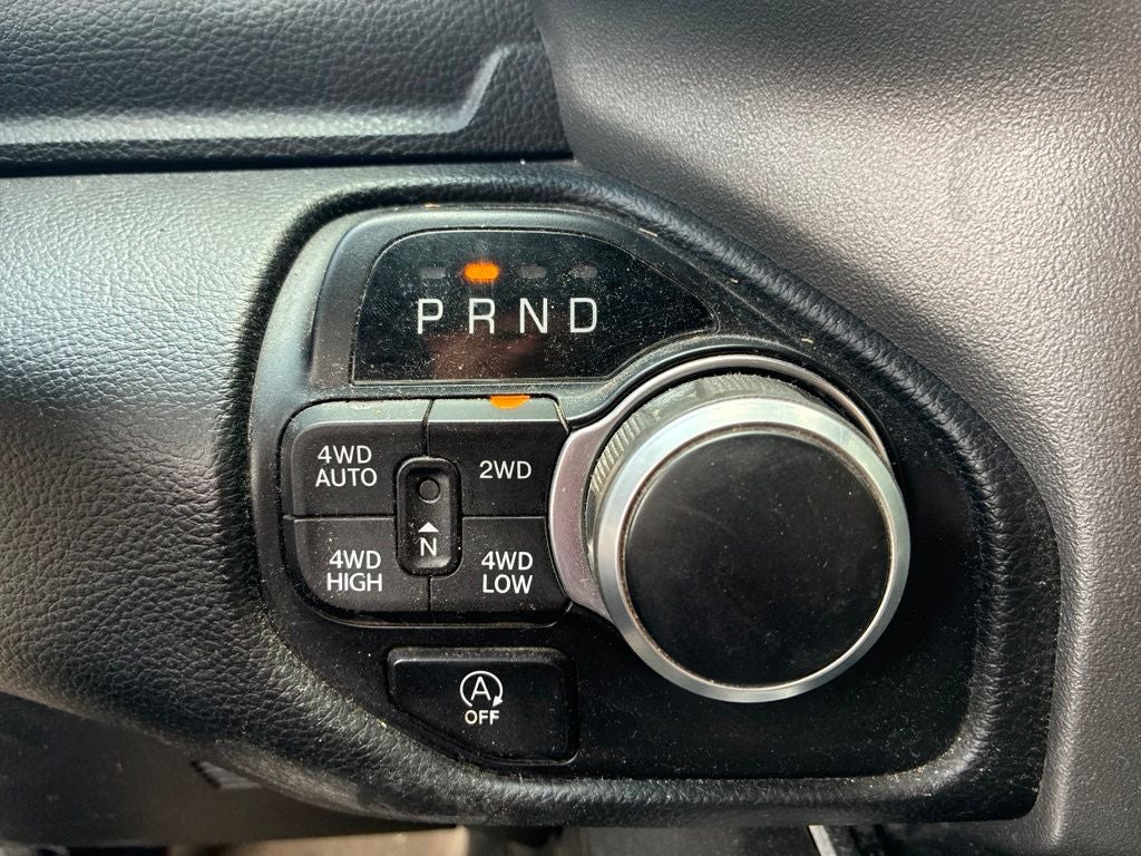 2023 RAM 1500 Lone Star Crew Cab 4x4 5'7' Box