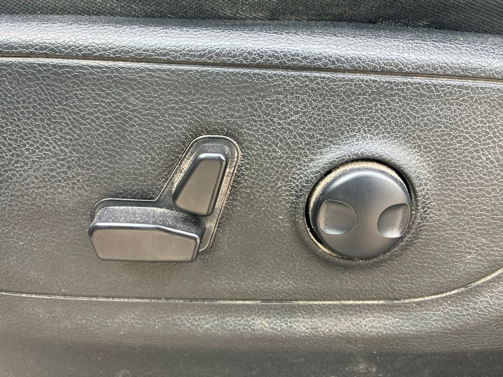 2023 RAM 1500 Lone Star Crew Cab 4x4 5'7' Box
