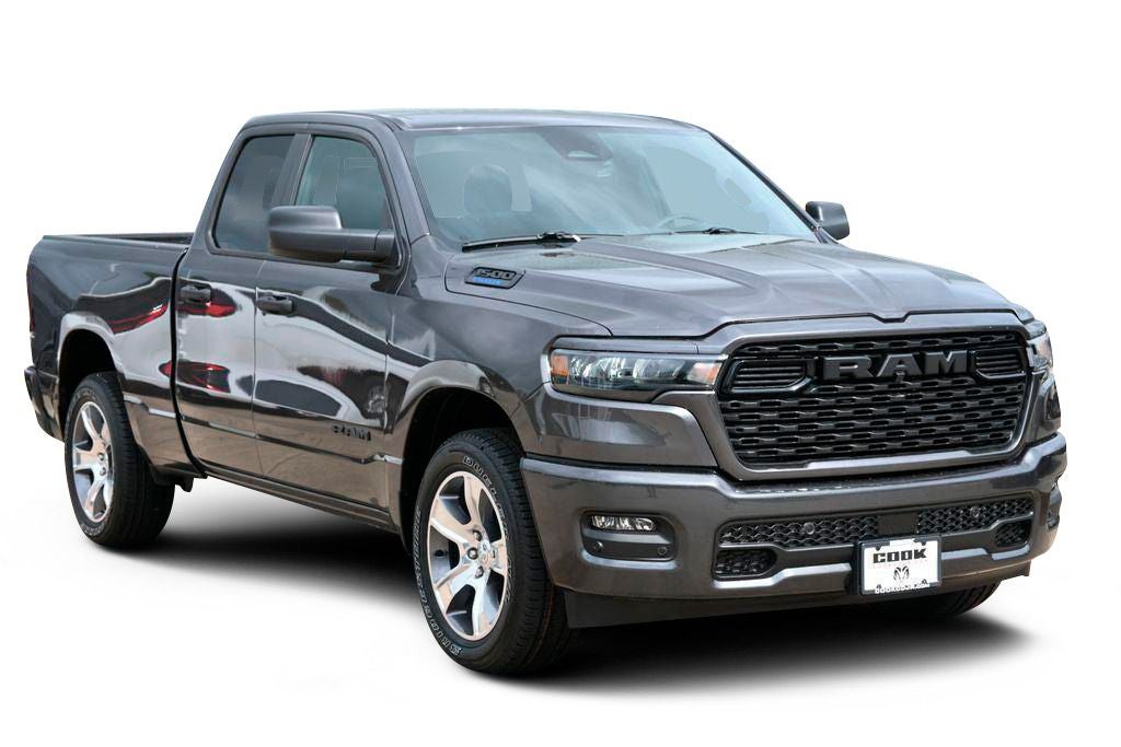 2026 RAM 1500 RAM 1500 EXPRESS QUAD CAB 4X2 6'4' BOX