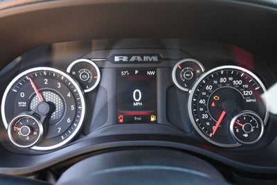 2026 RAM 1500 RAM 1500 EXPRESS QUAD CAB 4X2 6'4' BOX