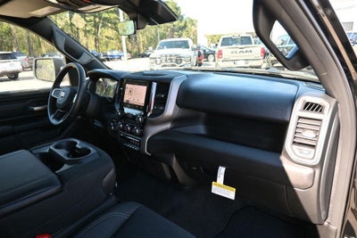 2026 RAM 1500 RAM 1500 EXPRESS QUAD CAB 4X2 6'4' BOX
