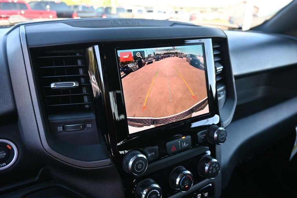 2026 RAM 1500 RAM 1500 EXPRESS QUAD CAB 4X2 6'4' BOX