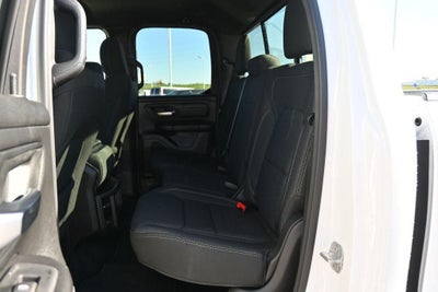 2026 RAM 1500 RAM 1500 EXPRESS QUAD CAB 4X2 6'4' BOX