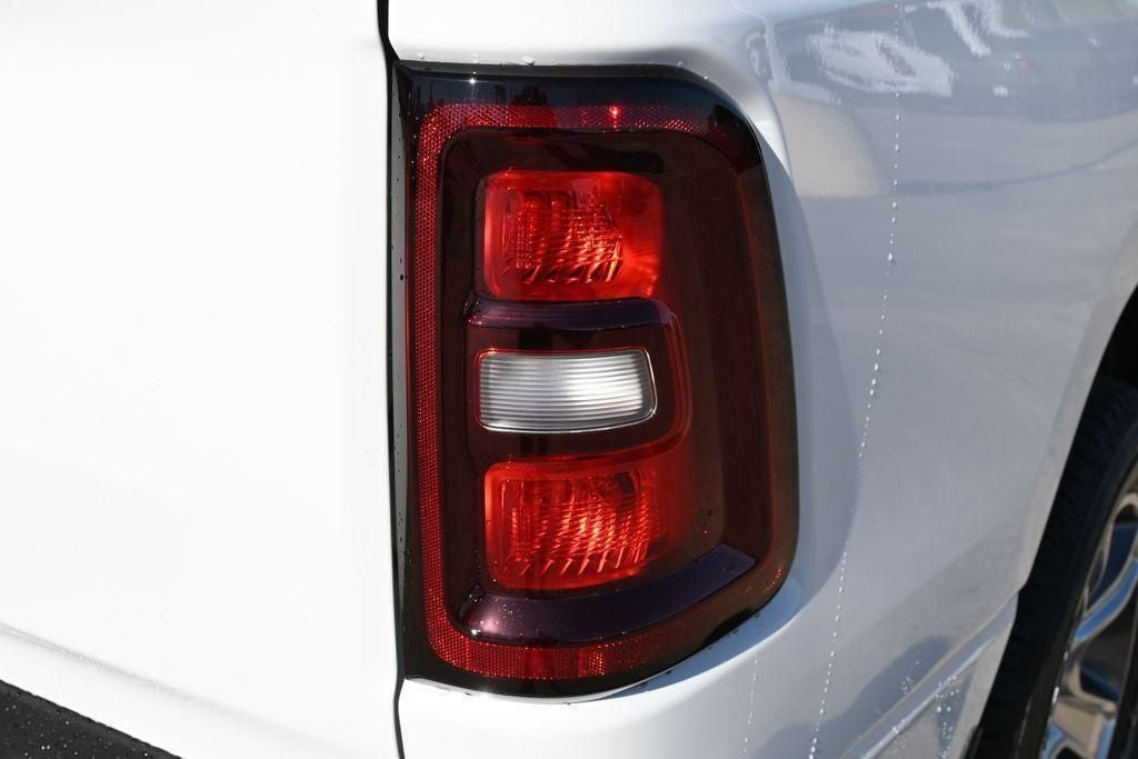 2026 RAM 1500 RAM 1500 EXPRESS QUAD CAB 4X2 6'4' BOX