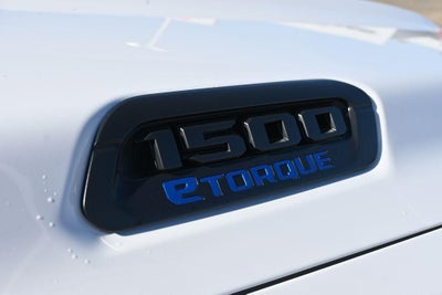 2026 RAM 1500 RAM 1500 EXPRESS QUAD CAB 4X2 6'4' BOX