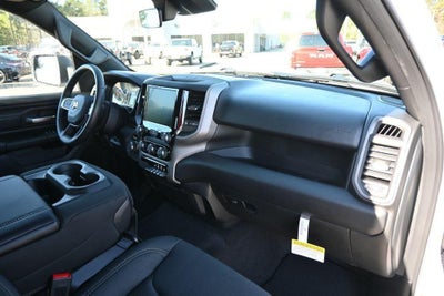 2026 RAM 1500 RAM 1500 EXPRESS QUAD CAB 4X2 6'4' BOX