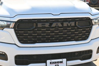 2026 RAM 1500 RAM 1500 EXPRESS QUAD CAB 4X2 6'4' BOX