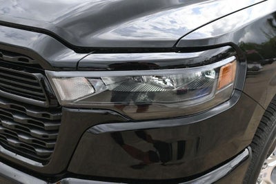 2026 RAM 1500 RAM 1500 EXPRESS QUAD CAB 4X2 6'4' BOX