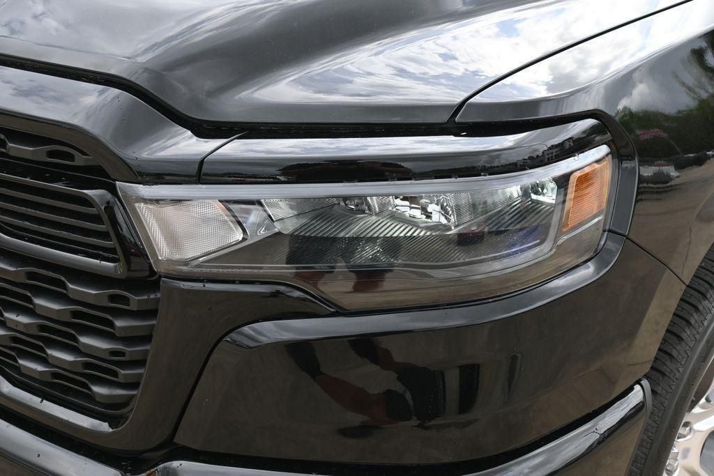 2026 RAM 1500 RAM 1500 EXPRESS QUAD CAB 4X2 6'4' BOX