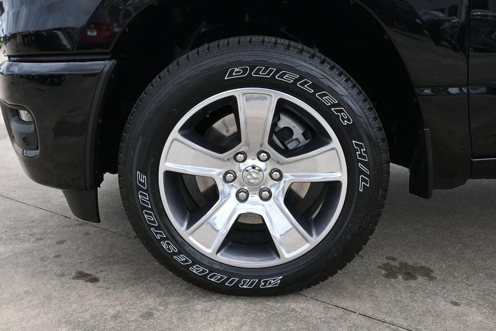 2026 RAM 1500 RAM 1500 EXPRESS QUAD CAB 4X2 6'4' BOX