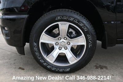 2026 RAM 1500 RAM 1500 EXPRESS QUAD CAB 4X2 6'4' BOX
