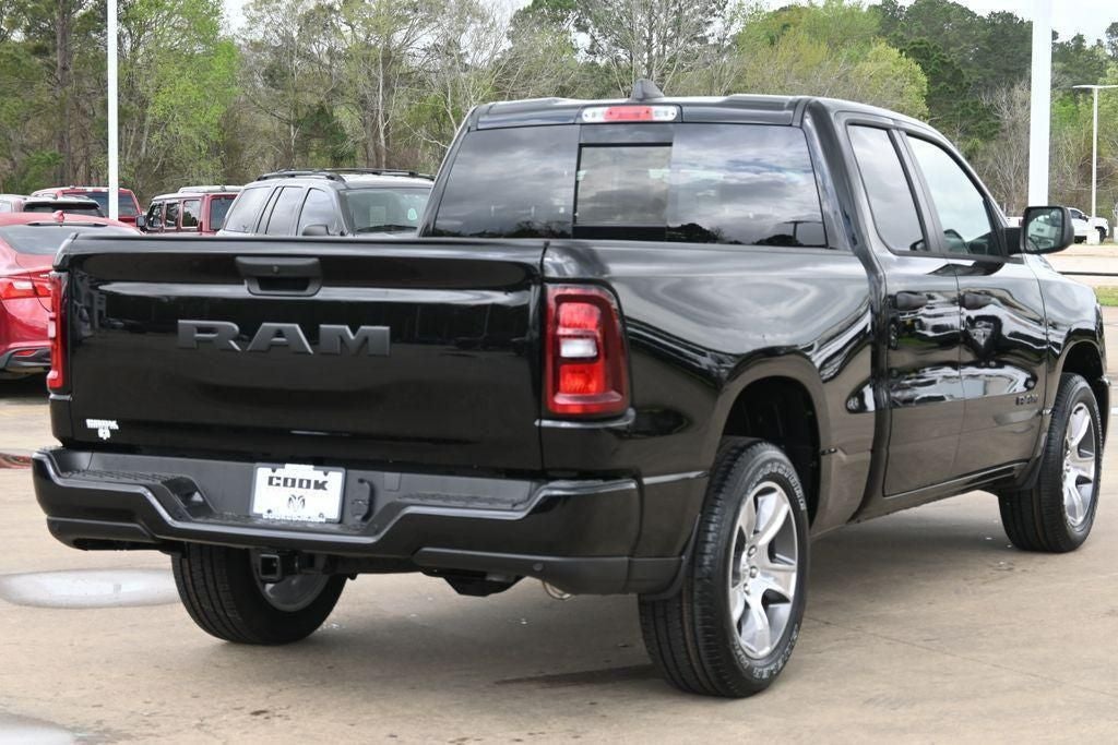 2026 RAM 1500 RAM 1500 EXPRESS QUAD CAB 4X2 6'4' BOX