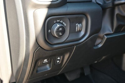 2026 RAM 1500 RAM 1500 LONE STAR CREW CAB 4X4 5'7' BOX