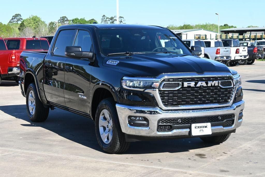 2026 RAM 1500 RAM 1500 LONE STAR CREW CAB 4X4 5'7' BOX