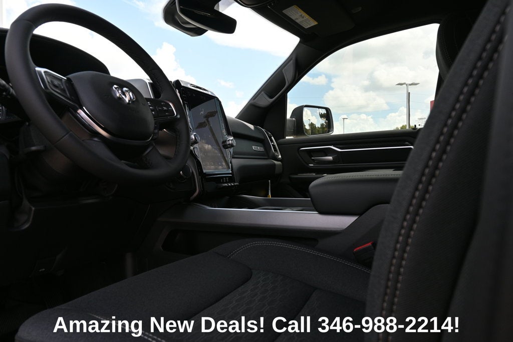 2027 RAM 1500 RAM 1500 LONE STAR CREW CAB 4X4 5'7' BOX