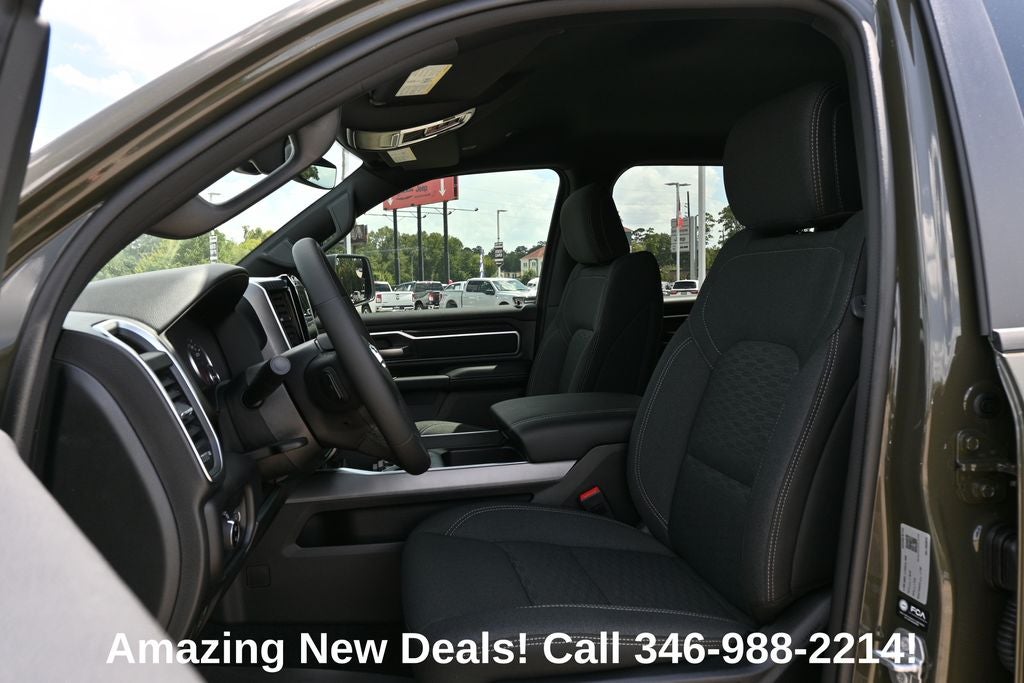 2027 RAM 1500 RAM 1500 LONE STAR CREW CAB 4X4 5'7' BOX