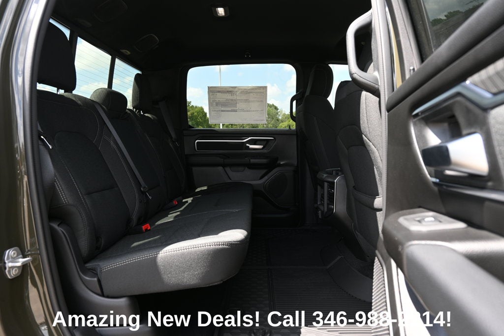 2027 RAM 1500 RAM 1500 LONE STAR CREW CAB 4X4 5'7' BOX