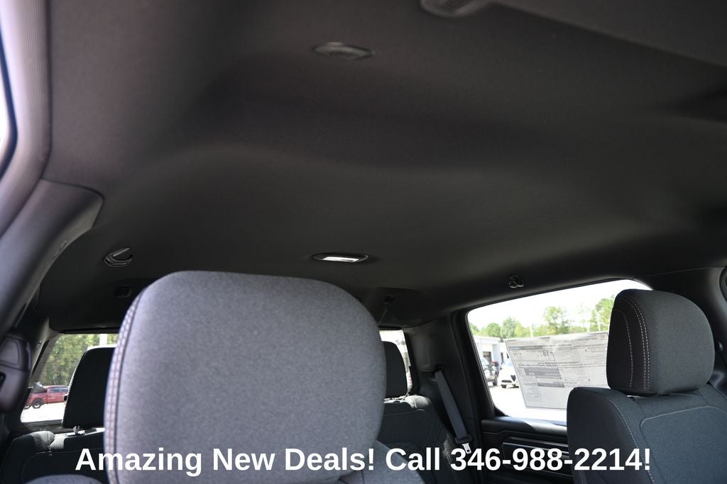 2027 RAM 1500 RAM 1500 LONE STAR CREW CAB 4X4 5'7' BOX