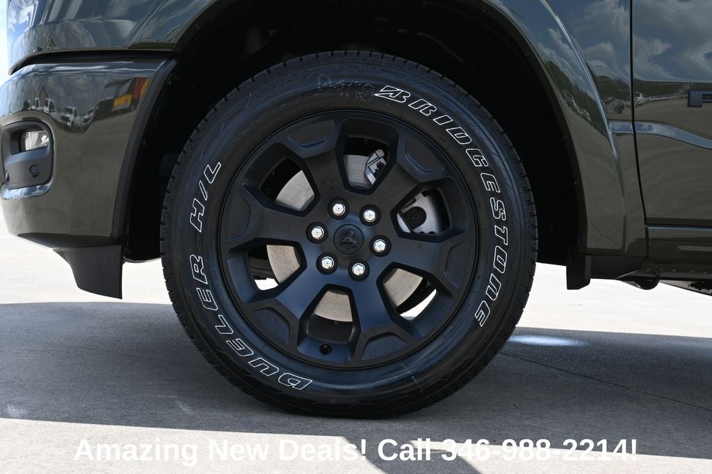 2027 RAM 1500 RAM 1500 LONE STAR CREW CAB 4X4 5'7' BOX