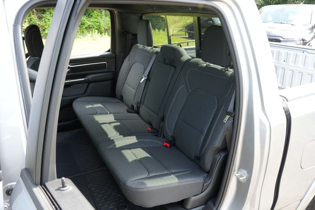 2026 RAM 1500 RAM 1500 LONE STAR CREW CAB 4X4 5'7' BOX