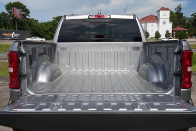 2026 RAM 1500 RAM 1500 LONE STAR CREW CAB 4X4 5'7' BOX
