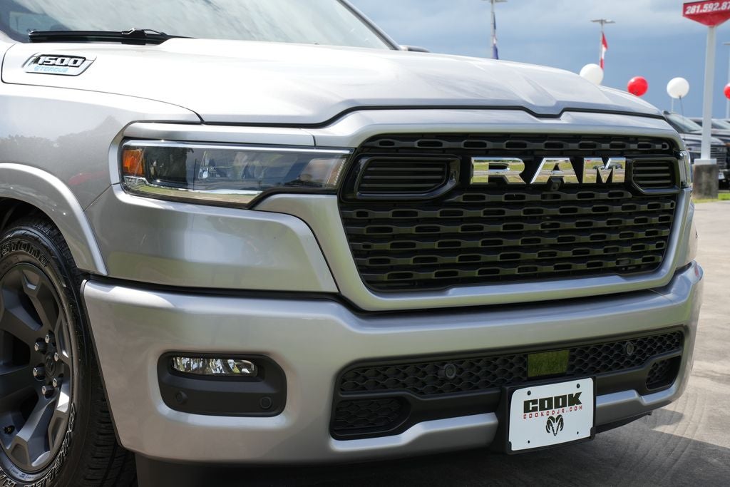 2026 RAM 1500 RAM 1500 LONE STAR CREW CAB 4X4 5'7' BOX