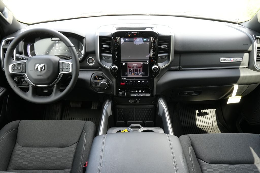 2026 RAM 1500 RAM 1500 LONE STAR CREW CAB 4X4 5'7' BOX
