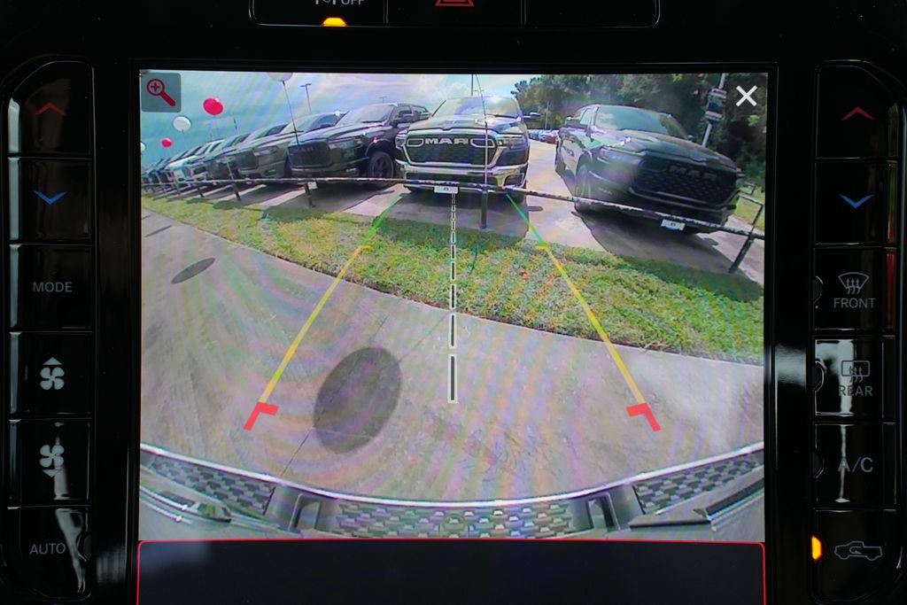 2026 RAM 1500 RAM 1500 LONE STAR CREW CAB 4X4 5'7' BOX