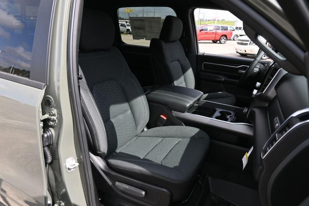 2026 RAM 1500 RAM 1500 LONE STAR CREW CAB 4X4 5'7' BOX