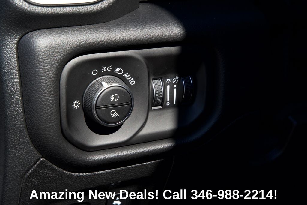 2027 RAM 1500 RAM 1500 LONE STAR CREW CAB 4X4 5'7' BOX