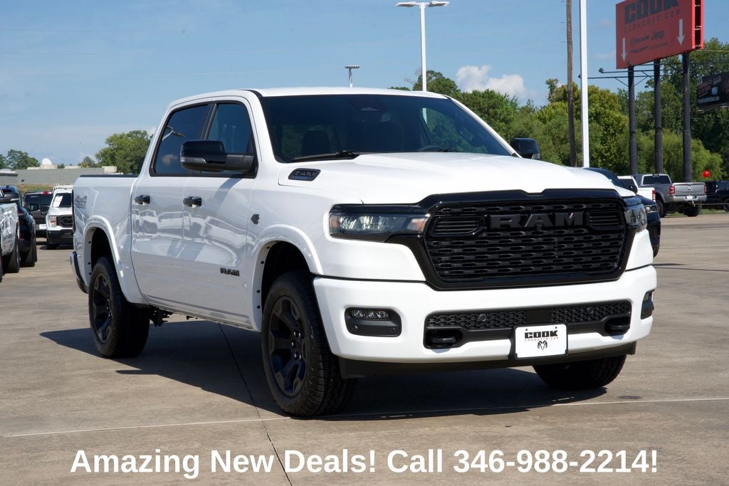 2027 RAM 1500 RAM 1500 LONE STAR CREW CAB 4X4 5'7' BOX