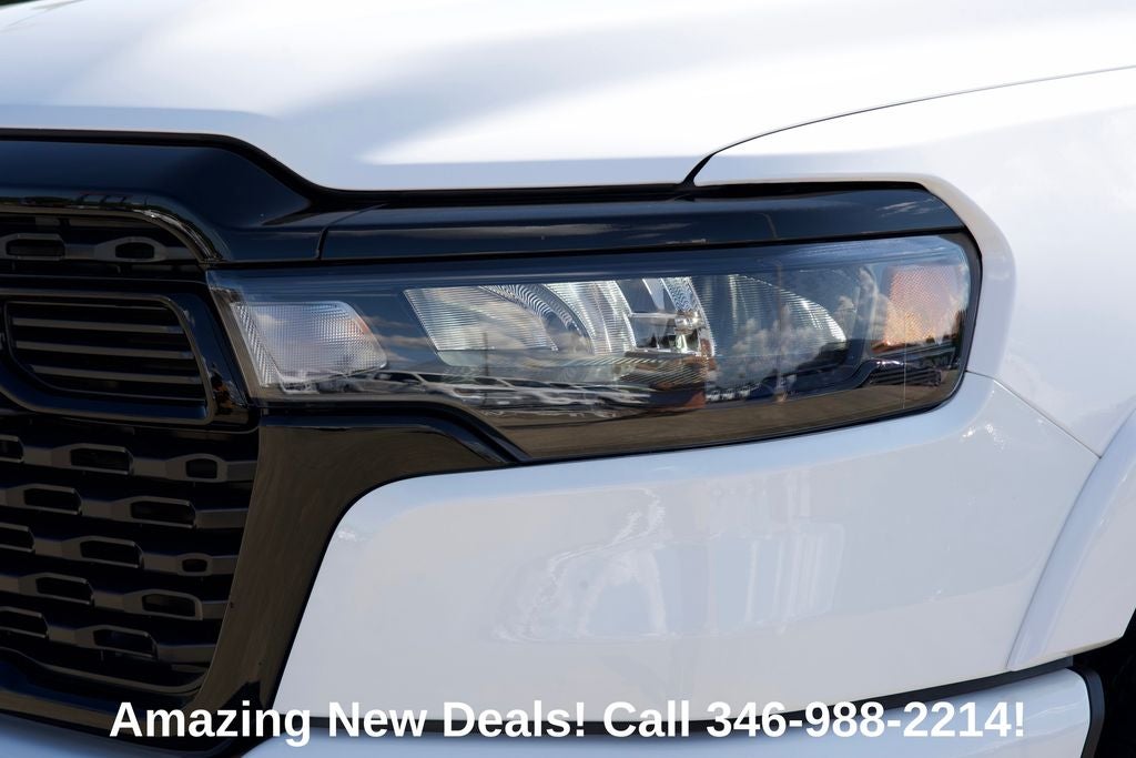 2027 RAM 1500 RAM 1500 LONE STAR CREW CAB 4X4 5'7' BOX