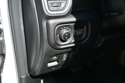 2026 RAM 1500 RAM 1500 LONE STAR CREW CAB 4X4 5'7' BOX