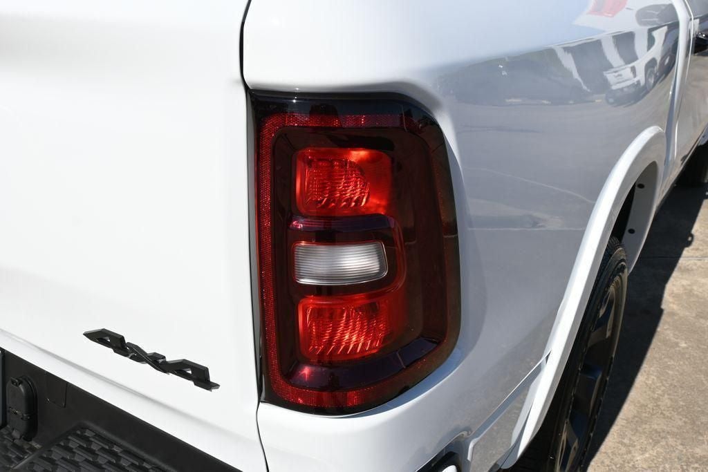2026 RAM 1500 RAM 1500 LONE STAR CREW CAB 4X4 5'7' BOX