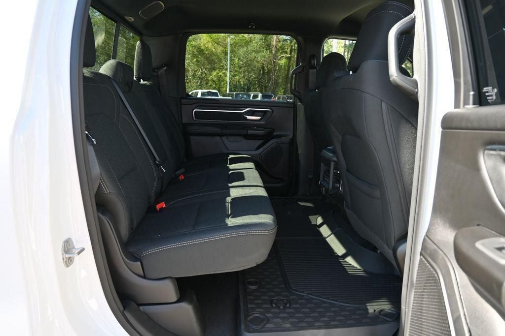 2026 RAM 1500 RAM 1500 LONE STAR CREW CAB 4X4 5'7' BOX