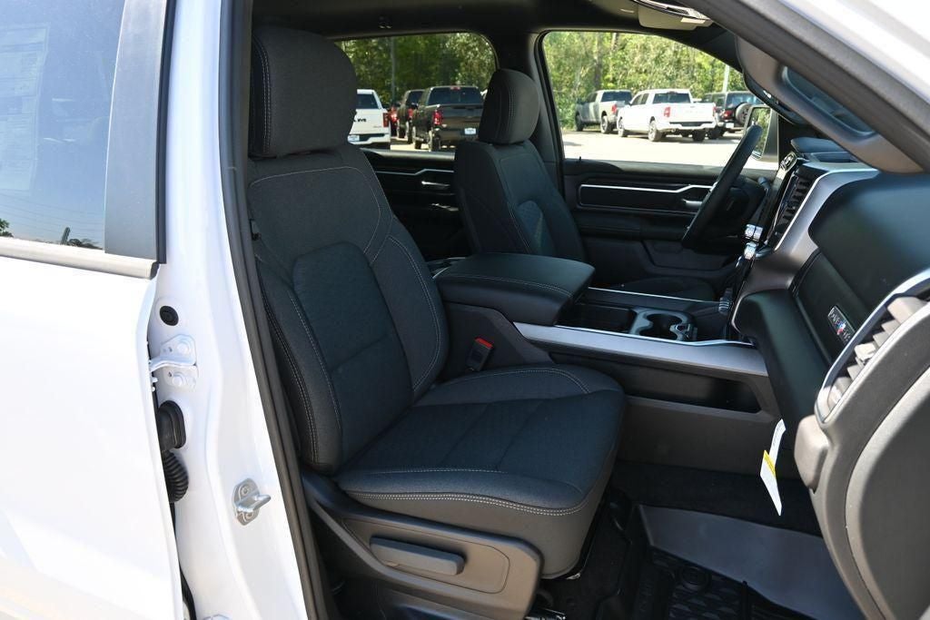 2026 RAM 1500 RAM 1500 LONE STAR CREW CAB 4X4 5'7' BOX