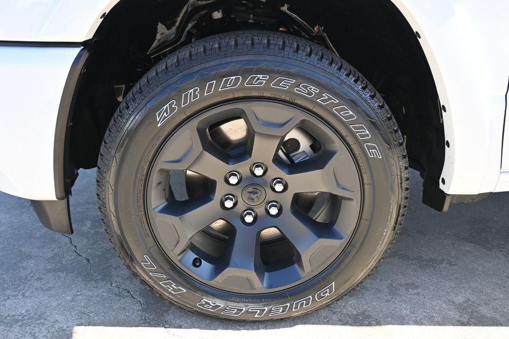 2026 RAM 1500 RAM 1500 LONE STAR CREW CAB 4X4 5'7' BOX