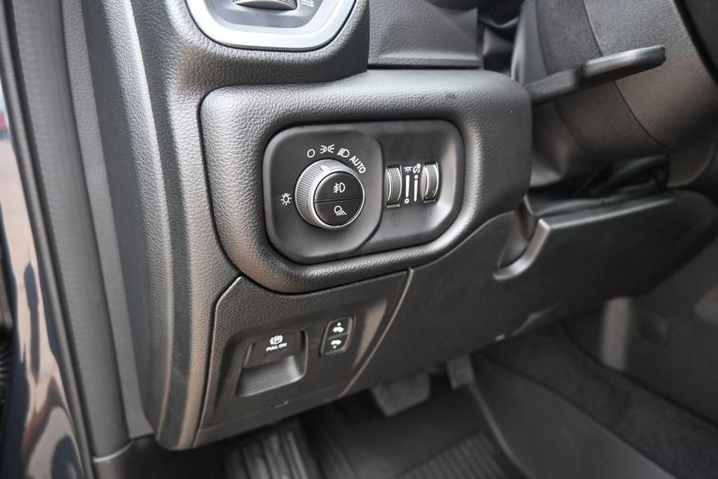 2026 RAM 1500 RAM 1500 LONE STAR CREW CAB 4X4 5'7' BOX