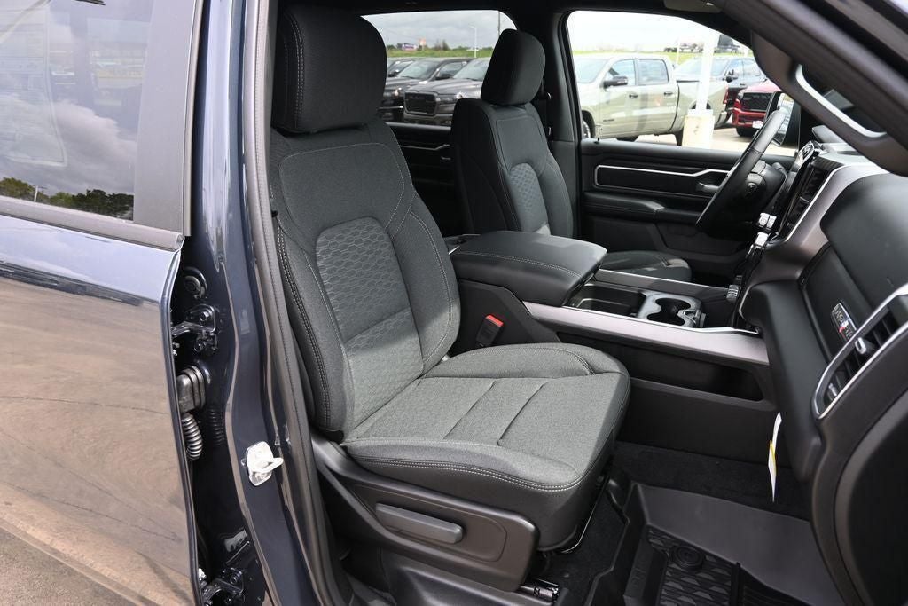 2026 RAM 1500 RAM 1500 LONE STAR CREW CAB 4X4 5'7' BOX
