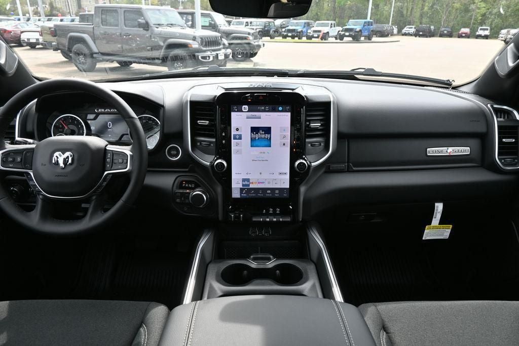 2026 RAM 1500 RAM 1500 LONE STAR CREW CAB 4X4 5'7' BOX