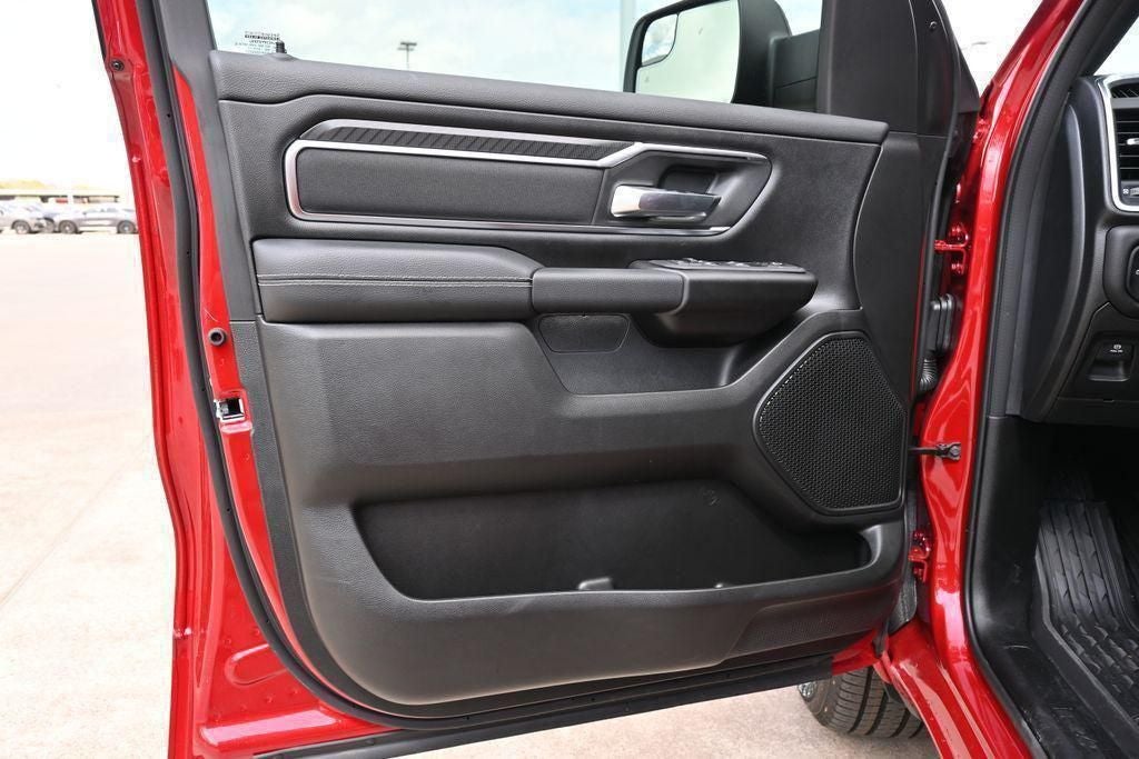 2026 RAM 1500 RAM 1500 LONE STAR CREW CAB 4X4 5'7' BOX