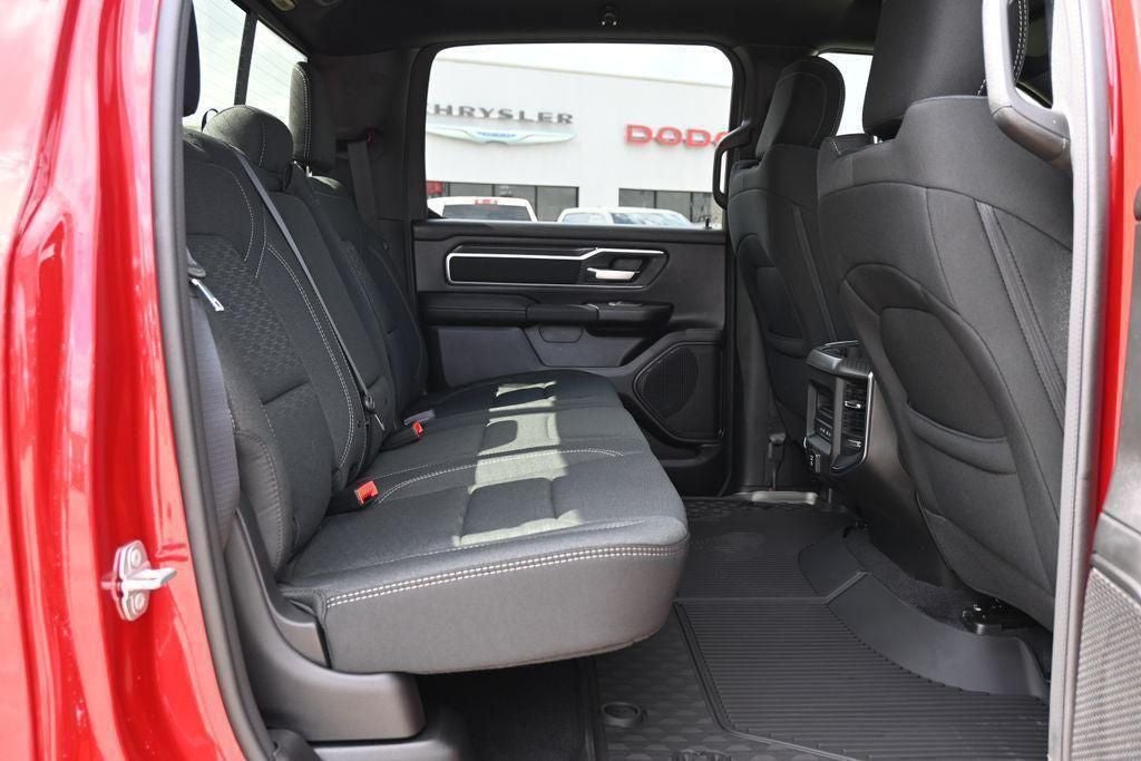 2026 RAM 1500 RAM 1500 LONE STAR CREW CAB 4X4 5'7' BOX
