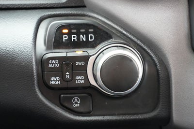 2022 RAM 1500 Lone Star Crew Cab 4x4 5'7' Box