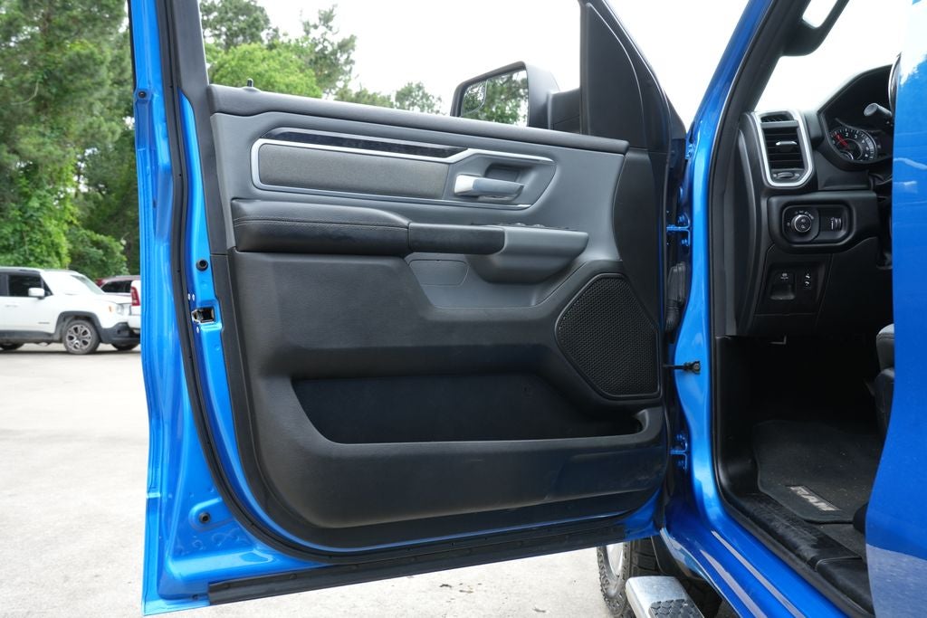 2022 RAM 1500 Lone Star Crew Cab 4x4 5'7' Box