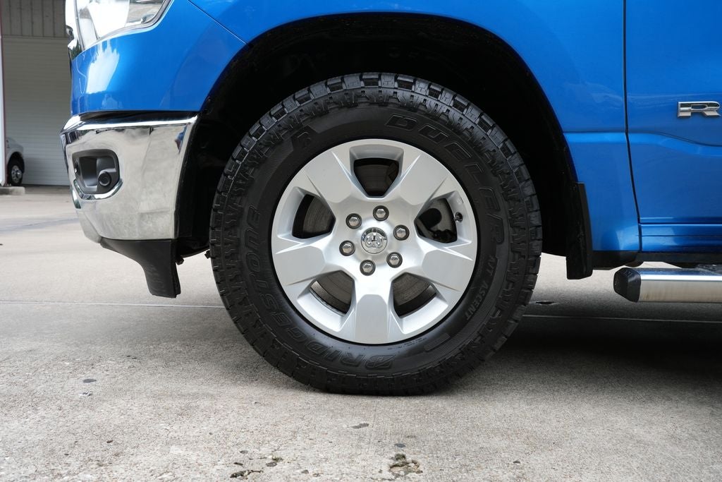 2022 RAM 1500 Lone Star Crew Cab 4x4 5'7' Box